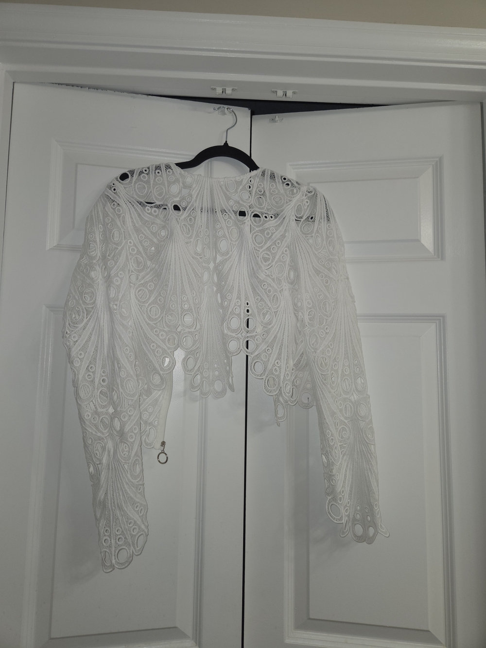 White Lace Long-Sleeve Cropped Top And Skort 2 Piece Set